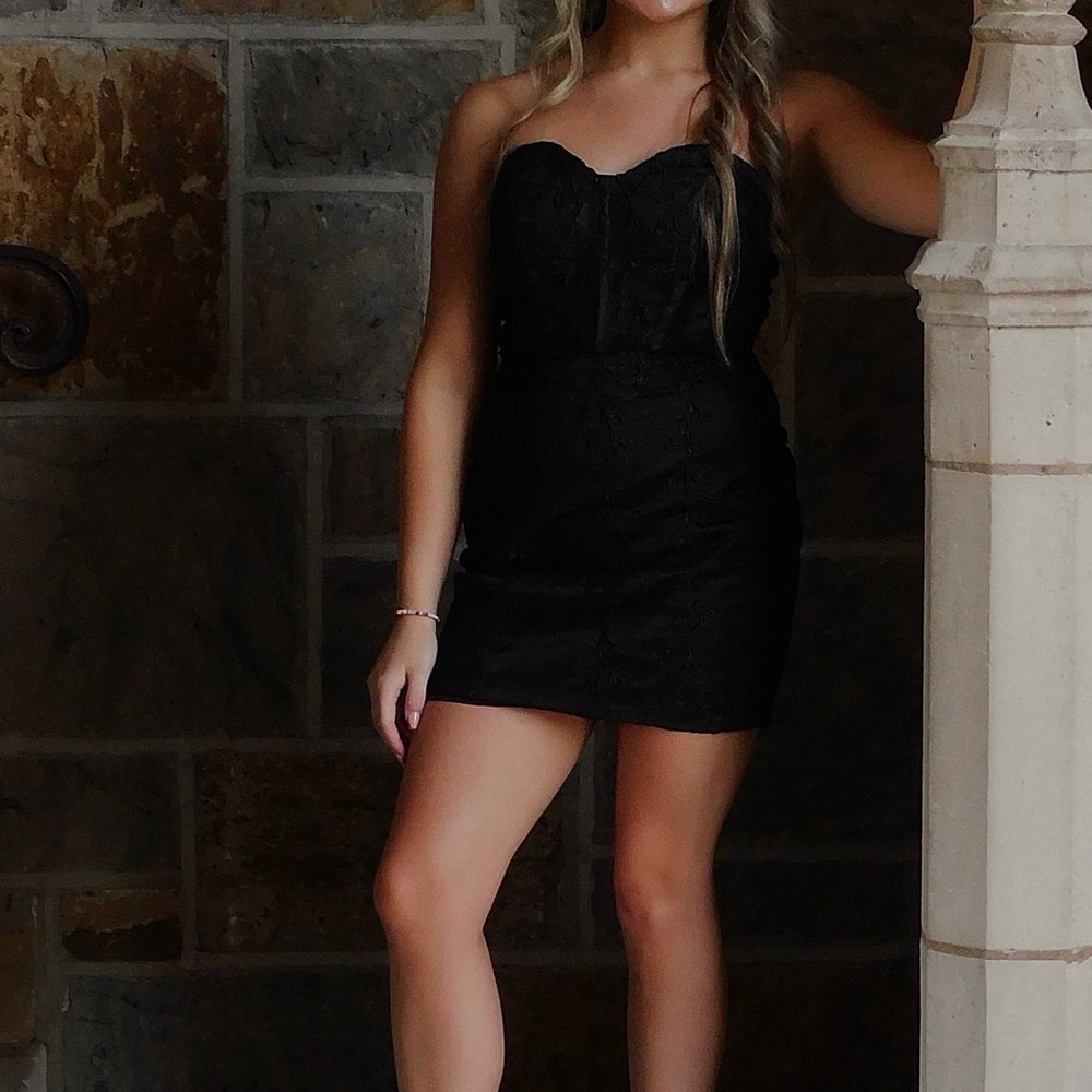 Black corset homecoming dress